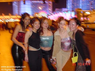 05-Mvc-010s-las-vegas-new-years-eve-2000.jpg (40720 bytes)