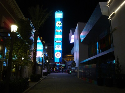 Linq sign of coming attractions